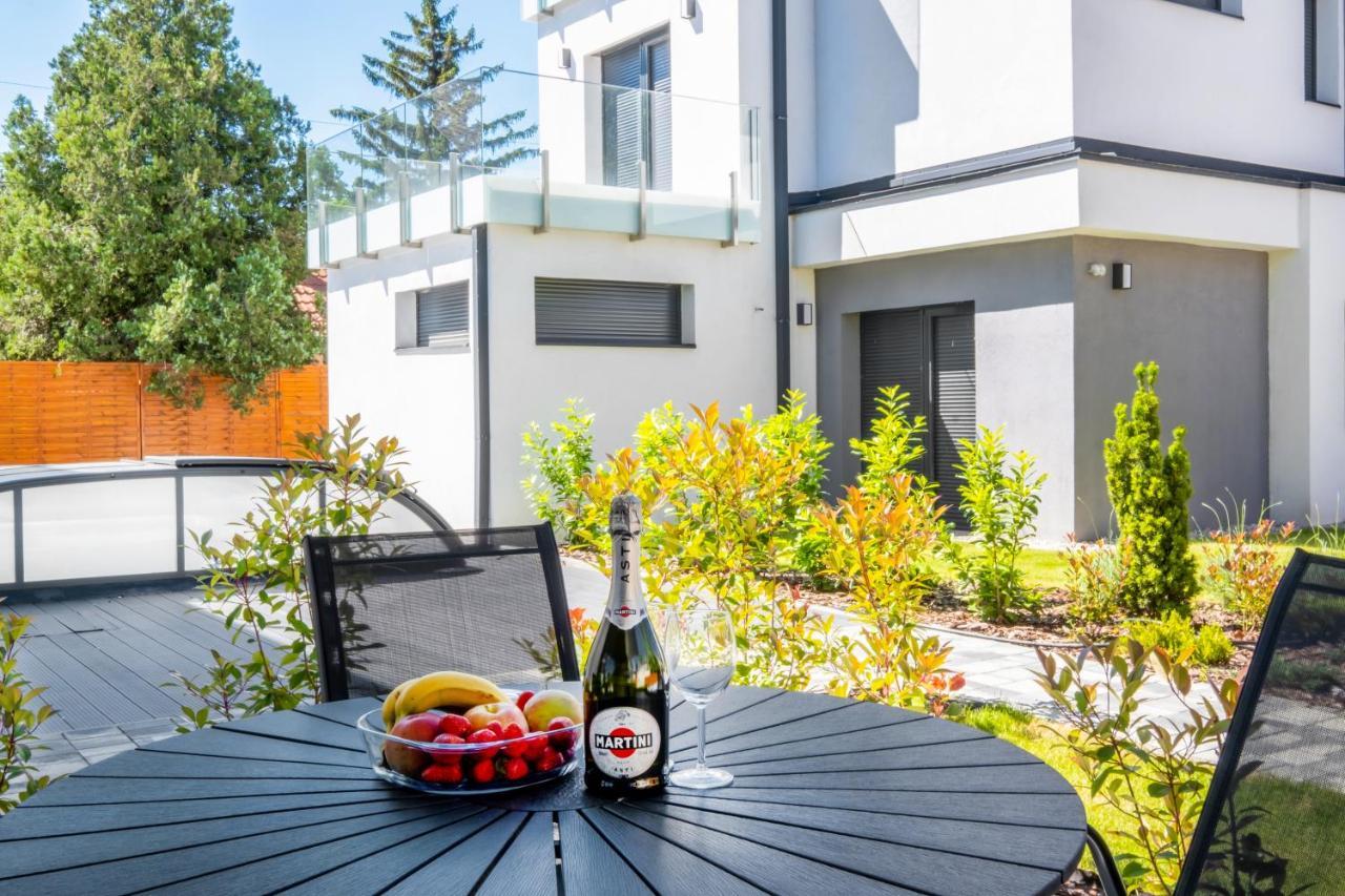 Mf Villa Nuvola Шиофок Экстерьер фото