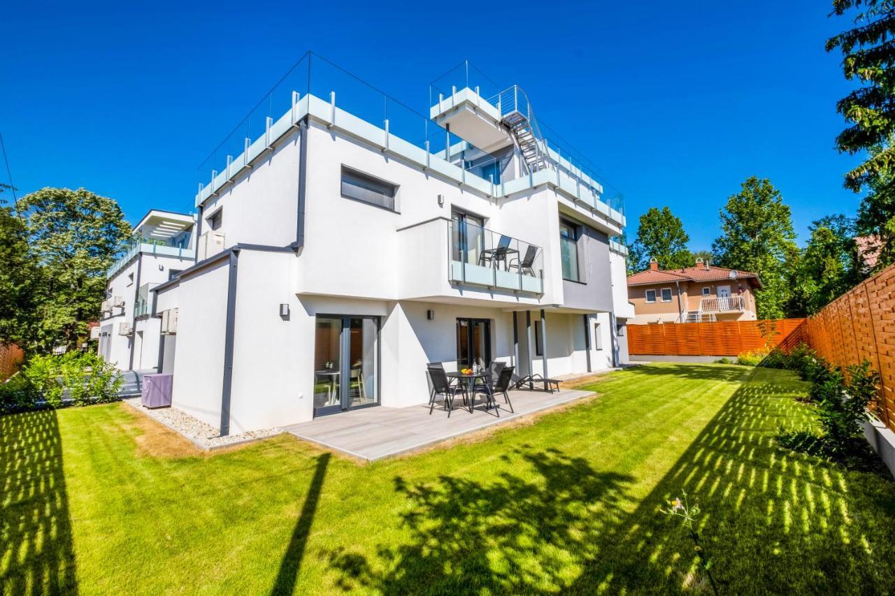 Mf Villa Nuvola Шиофок Экстерьер фото