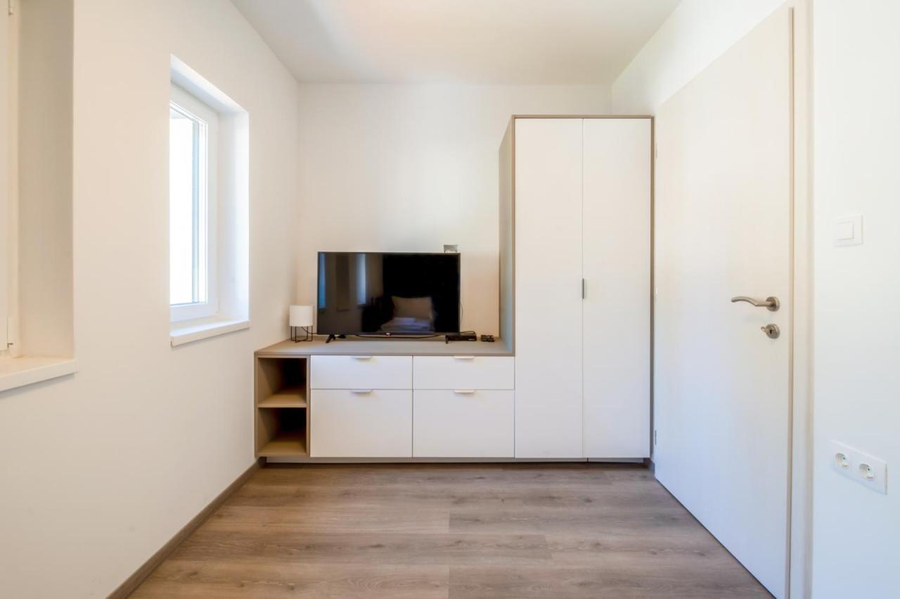Mf Villa Nuvola Шиофок Экстерьер фото