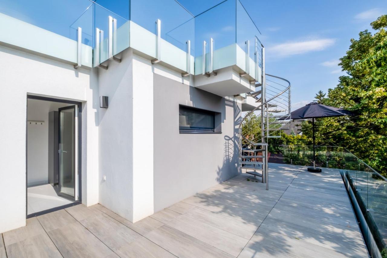 Mf Villa Nuvola Шиофок Экстерьер фото