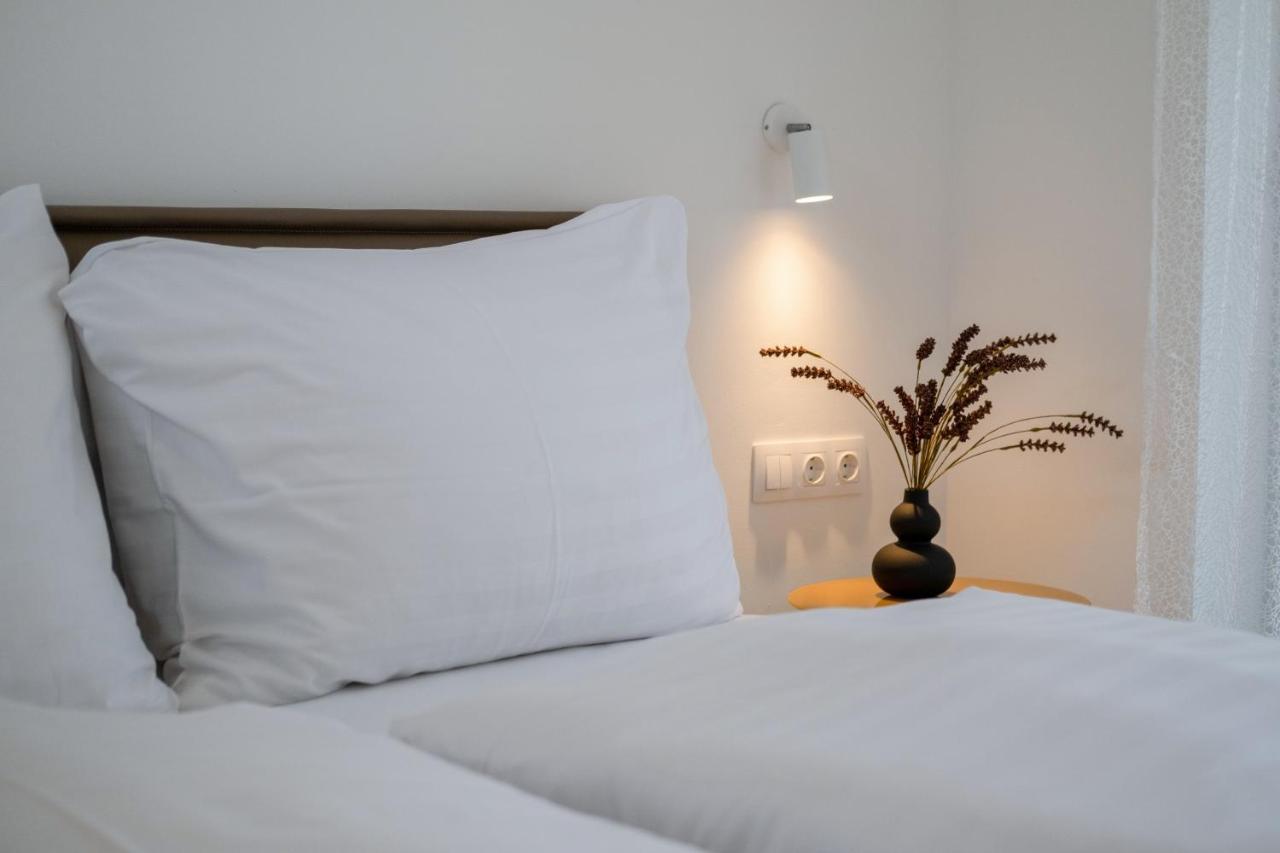 Mf Villa Nuvola Шиофок Экстерьер фото